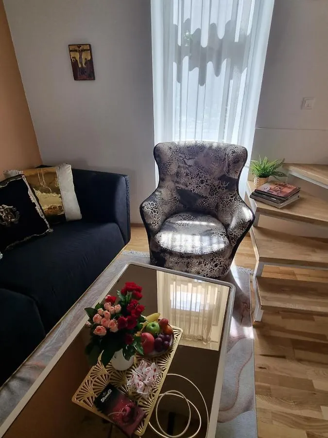 Dolce Vita Linda Budapest Apartment