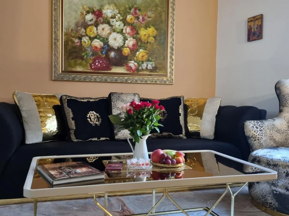 Dolce Vita Linda Budapest Apartment